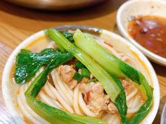 -黄阿姨锅贴大王(万航渡路店)