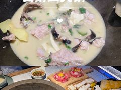 -鲜潭蒸汽石锅鱼(五道口购物中心店)