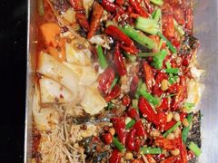 -鸣记脆皮烤鱼·海鲜烤鱼(亿合城店)