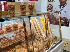面包甜点陈列柜-味多美蛋糕(静安庄店)