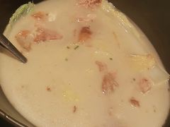 鸭架炖白菜豆腐汤-青年公社烤鸭(宝杨宝龙广场店)