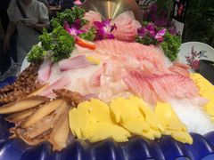 -海吃海喝海鲜烤肉炭火主题自助餐(朝阳店)