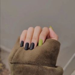 -薇奈尔美甲美睫·科技美肤