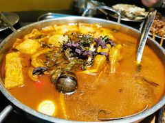 -蚝美人·生蚝海鲜烧烤(茶花园店)