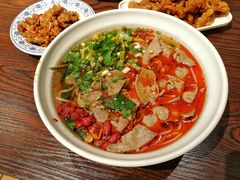 -爆炸头阿姨小四川正宗川味小吃(无任何分店)