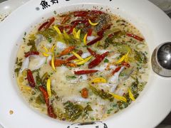 -江渔儿酸菜鱼(奥园广场金发购物中心店)