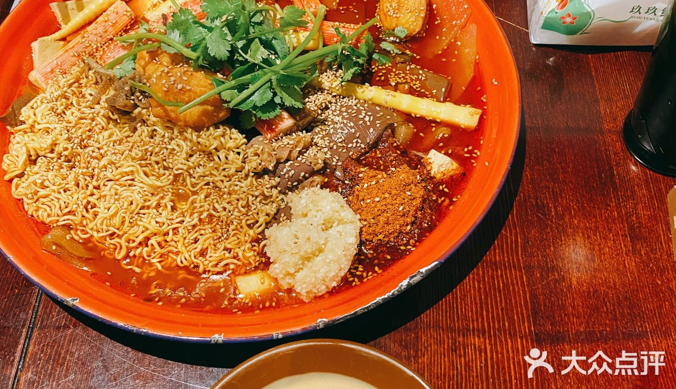 李炮称盘麻辣烫