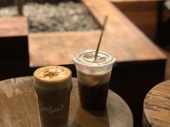 栀子花梨香拿铁-Seesaw Coffee(深圳万象天地店)