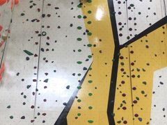 -问山MountQuest攀岩馆