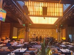 -洛缦音乐餐厅(工业展览馆万象城店)