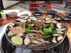 -炭虎子水浒烤肉(梦时代店)