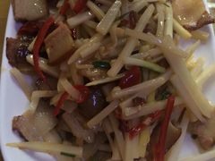 -农家土菜老煨锅(木鱼镇店)