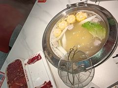 -浪里寻·臻牛养生牛肉火锅(方圆荟店)