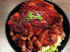 一磅牛肉盖饭-Red Rock(京都六角通り店)