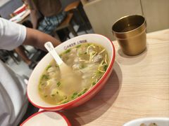 -小杨生煎(浦江欢乐颂店)