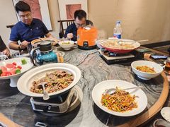 -湘力力小院·鱼汤泡饭(枫林路店)