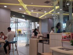 大堂-DQ·蛋糕·冰淇淋(金牛万达店)