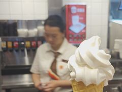 -汉堡王(西直门凯德MALL店)