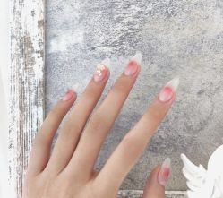 -纤纤玉手美甲美睫美容