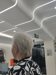 -相约芊艺护肤造型