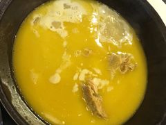 -鲜入围煮花胶鸡海鲜火锅