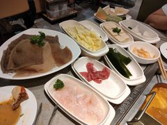 -海底捞火锅(新松江路店)