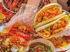 -李双猪·小龙虾·烧烤·羊肉煲(乐山店)