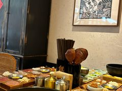 -银米·云南传统过桥米线(双廊黑金冠店)