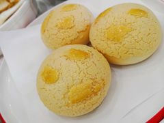 三点脆皮菠萝包-和乐喜宴海鲜酒家(骏荣广场店)