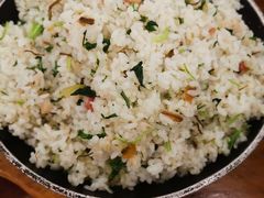 -侬佳蒸菜馆(听潮店)