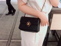 -CHANEL(ifs国际金融店)