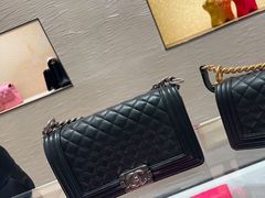 -CHANEL(恒隆广场店)