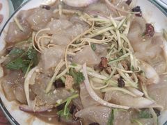 -鹤乡东北菜(崮山路店)