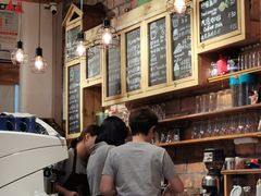 -西关84·History·Art·Cafe
