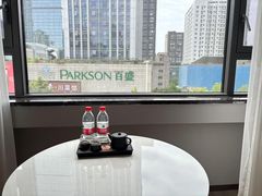 -朵兰达V酒店(成都春熙路太古里国金中心店)
