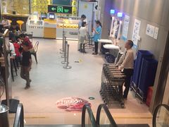-盒马鲜生(财富中心店)