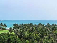 -亚龙湾喜来登·美景台大堂吧