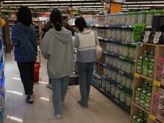 -大润发购物广场名烟名酒(九全嘉国际店)