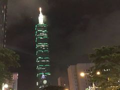 -顶鲜101美食美景餐厅