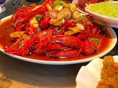 -潜江油焖大虾·小龙虾10年老店(清泉路店)