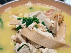 咸肉百叶烧豆腐-明丰小渔馆(明月路店)