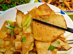-董厨煨汤馆(车站路店)