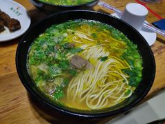 -杨记清芳牛肉拉面(京广路店)