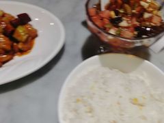 -渝信川菜 · 川味家常菜(财富购物中心店)