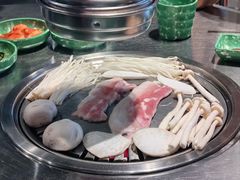 -欧巴炭烤肉오빠숯불구이(南京东路店)