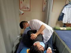 -脊正康推拿整脊馆