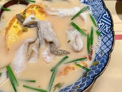 -荣家黄鱼面(前滩太古里店)