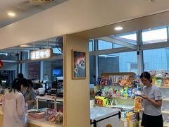 -浦东图书馆读者餐厅