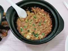 臭豆腐煲-阿隆煲店(秀仁苑店)