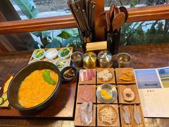 -银米·云南传统过桥米线(双廊黑金冠店)